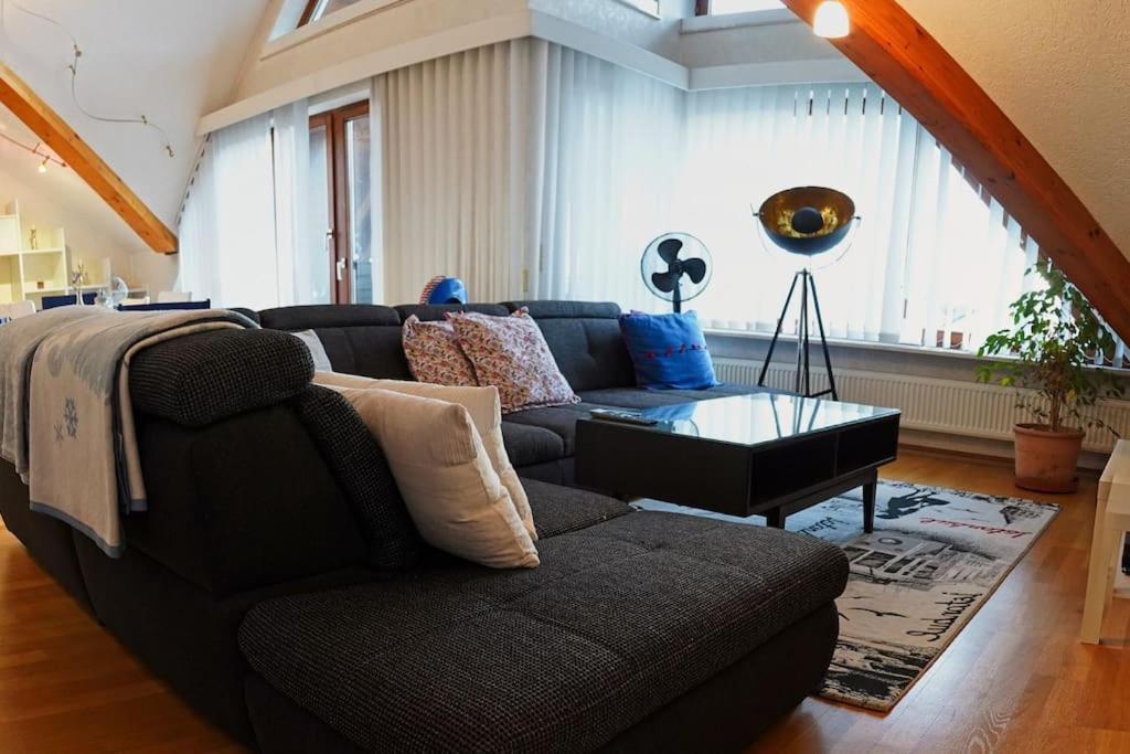 Grosse, Helle Wohnung Fuer Bis Zu 6 Personen Вайнхайм Екстериор снимка
